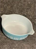 Vintage Pyrex Small Blue Bowl 6"