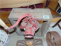 Red Chief cast iron corn sheller