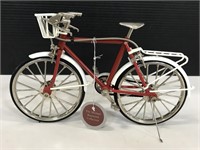 Vintage metal die-cast men’s bicycle model 1:10