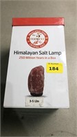 3-5lb Himalayan salt lamp, new