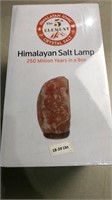 18-24lb Himalayan salt lamp, new