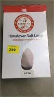 5-7lb Himalayan salt lamp, new
