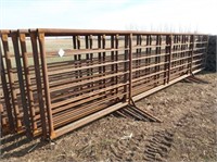 (10) 24' Free Standing Cattle Panels #