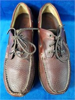 LL Bean Genuine leather deck shoes mens size 10