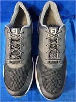 Brand new foot joy spikeless golf/walking shoes