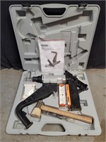 ROK Flooring gun - 2 in 1 staple / Cleat