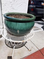 VINTAGE IRON END TABLE AND 11X18 CERAMIC PATIO POT