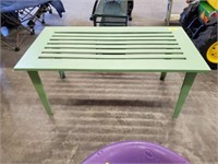 METAL LUGGAGE BENCH