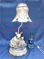 Blue & white porcelain Pigs table lamp
