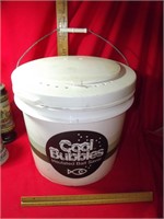 Cool Bubbles Insulated Bait Saver Bucket