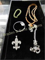 TRAY OF ASSTD LADIES JEWELRY