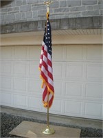 American Flag w/Base and Pole, Flag-70x48