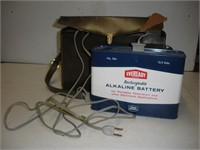 Vintage Singer TV Battery Case w/charger