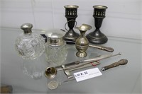 Sterling incl pair of weighted candlesticks,