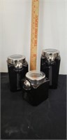 3 kitchen canisters