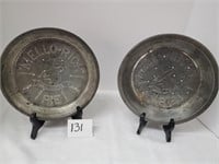 pair of vintage Mrs. Smith Pie pans