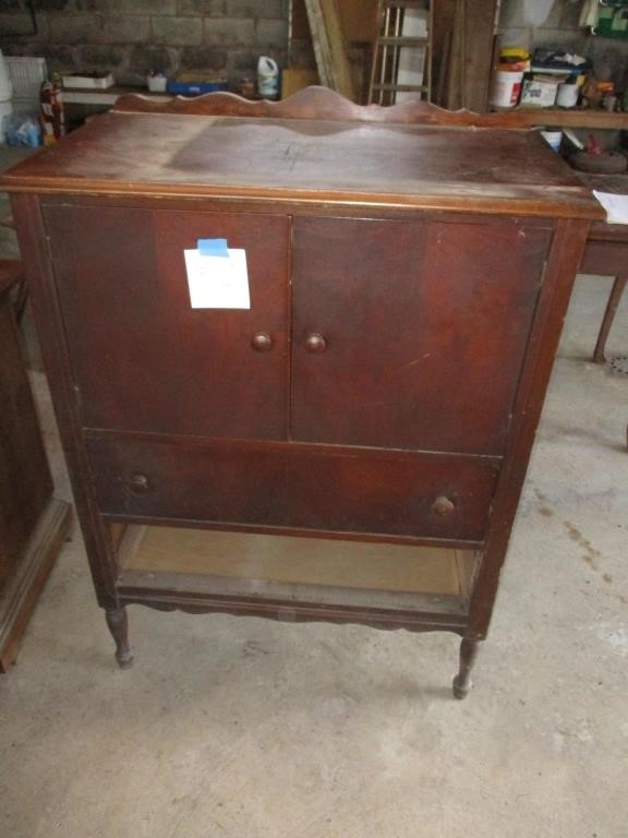 Furniture Auction