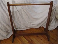 Quilt Rack Solid Wood 32" T