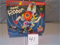 Gearbotics Sonic Robot, in original box