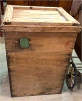Early shipping crate