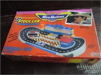 RICHARD PETTY MICRO MACHINES SET