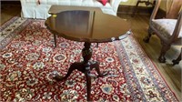 3 Leg Parlor Table 24 Round X 26
