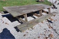 10' long wooden picnic table