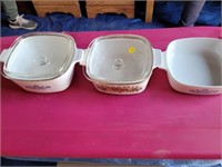 3 Corningware bowls, one with no lid