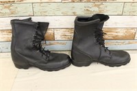 Pair of Altama 7852 Boots Size 13