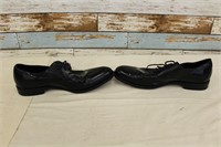 Pair of Stacey Adams Leather Shoes Size 12