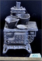 Miniature "Queen" cast iron stove