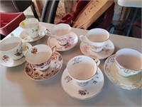 variety of 7 teacups