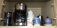 Coffee Makers, Mugs and Carafes