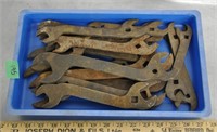 Vintage wrenches lot