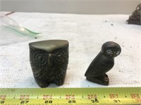 2 brass owl paper weights