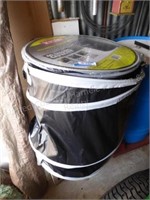 2 collapsible bins/bags