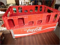 2 Coke crates (1 wood)