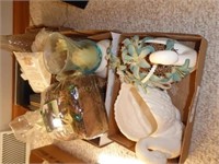 3 boxes: shaver, shells, display items