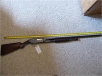 Wincheester model 12 - 12 ga. pump - full choke -