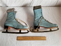 Canadian Flyer Ice Skates
