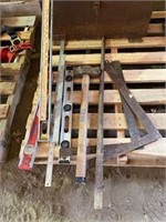 ASST Tools: Levels, Metal pounder, chisel + more