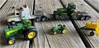 1:64 John Deere Toys