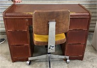 42" Wood Desk w/Office Chair