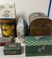 Storage Boxes, Rooster Decorated Hinged Box,