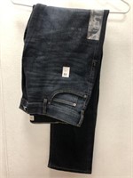 LEE MENS JEAN SIZE 34X32