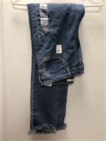 LEVIS WOMENS JEANS SIZE 29 X 30