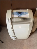 Kenmore AC unit - works well