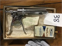 Livestock Syringe & Vintage Oil Can