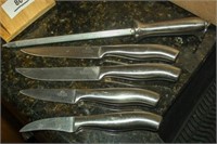 Chicago Cutlery Knife Set in Block