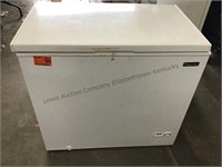 Magic Chef Chest Freezer 7.0 cu. ft. Tested and